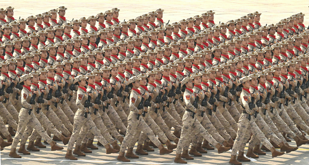 1792404889553431.jpg 参加九三阅兵仪式2.jpg